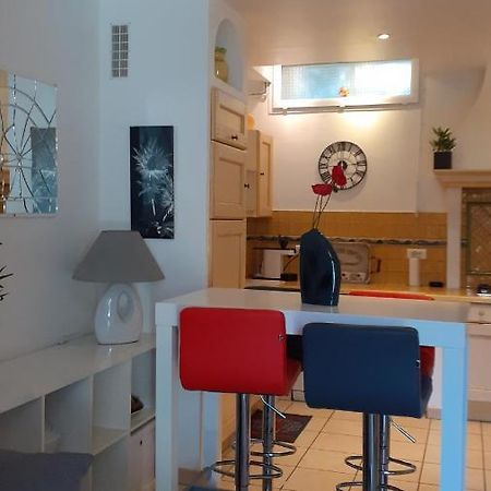 Ma Petite Maison Dans..... Мосан ле Алпил Екстериор снимка